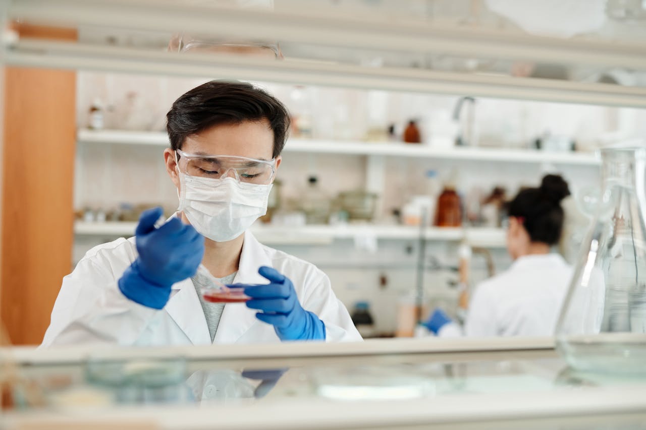 The Rise of AI in the UK Healthcare Sector: Transforming Patient Care and Efficiency